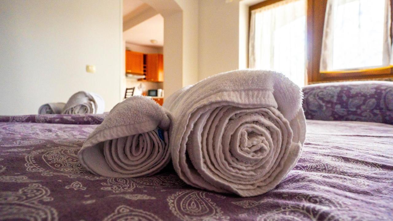 Apartma Tri Oljke Dobrovo Eksteriør bilde